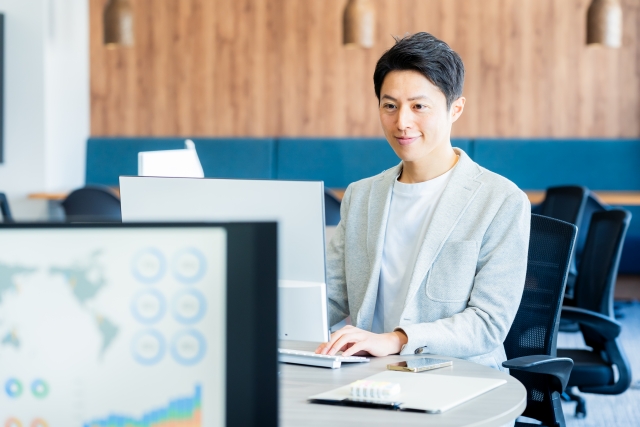 オフィス男性の画像